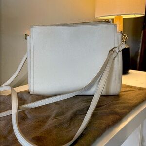 Lo and Sons Pearl Crossbody Bag